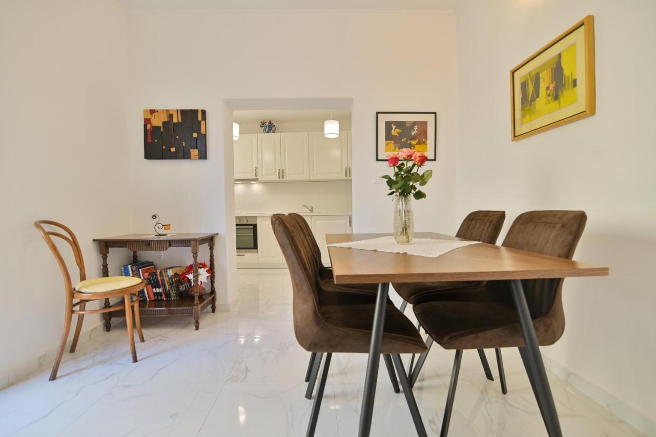 Apartments Art Τρογκίρ Εξωτερικό φωτογραφία