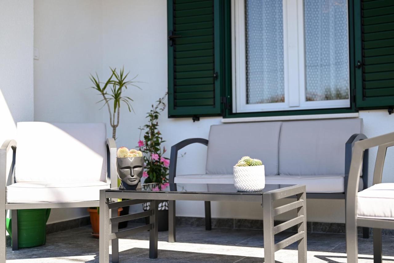 Apartments Art Τρογκίρ Εξωτερικό φωτογραφία