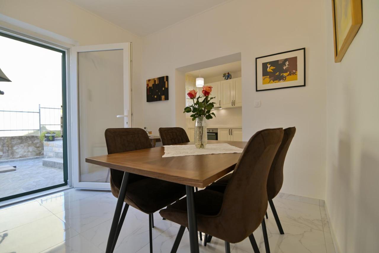 Apartments Art Τρογκίρ Εξωτερικό φωτογραφία